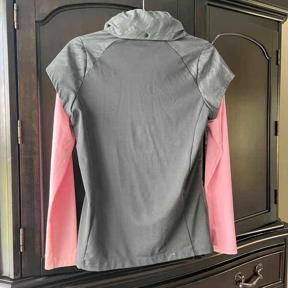 Nike Golf Long Sleeve Jacket with hood - Picture 6 of 8